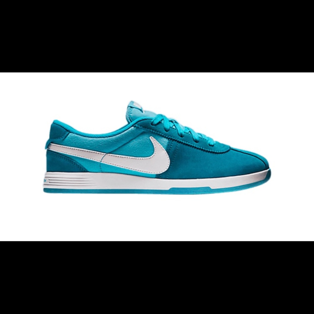 Nike Size 7 Retro Shoe - Picture 5 of 12